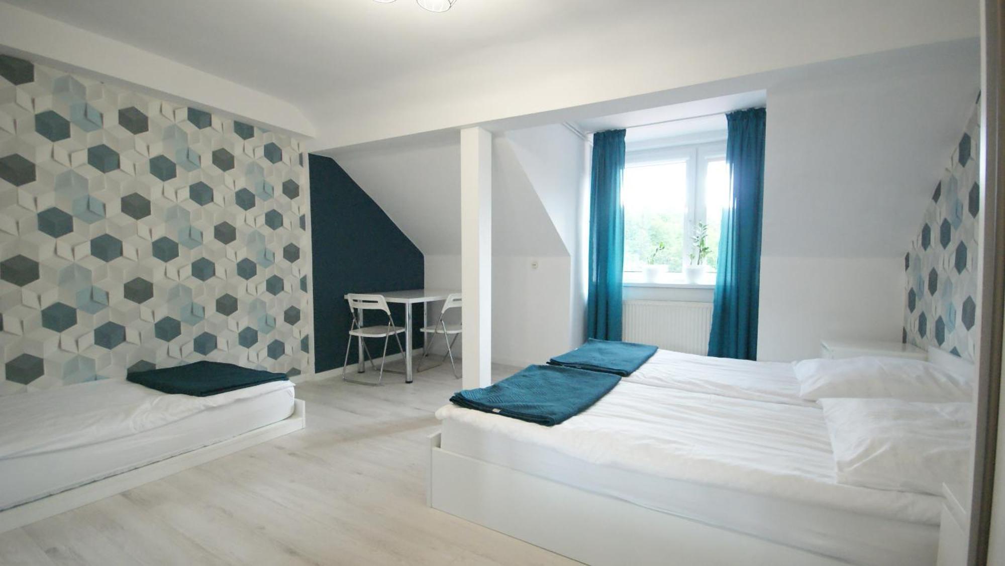 Apartament Osemka シクラルスカ・ポレンバ エクステリア 写真